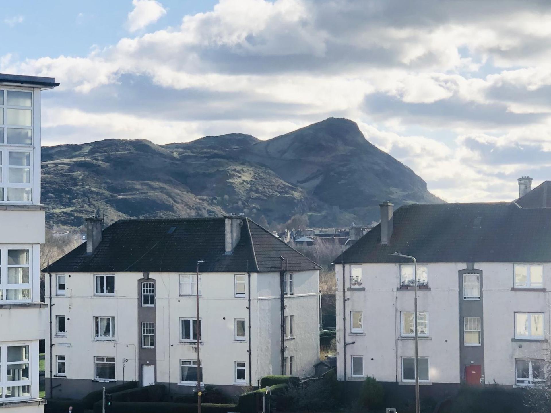 Spacious City Centre Flat Free Parking& Superfast Wifi Edimburgo Exterior foto