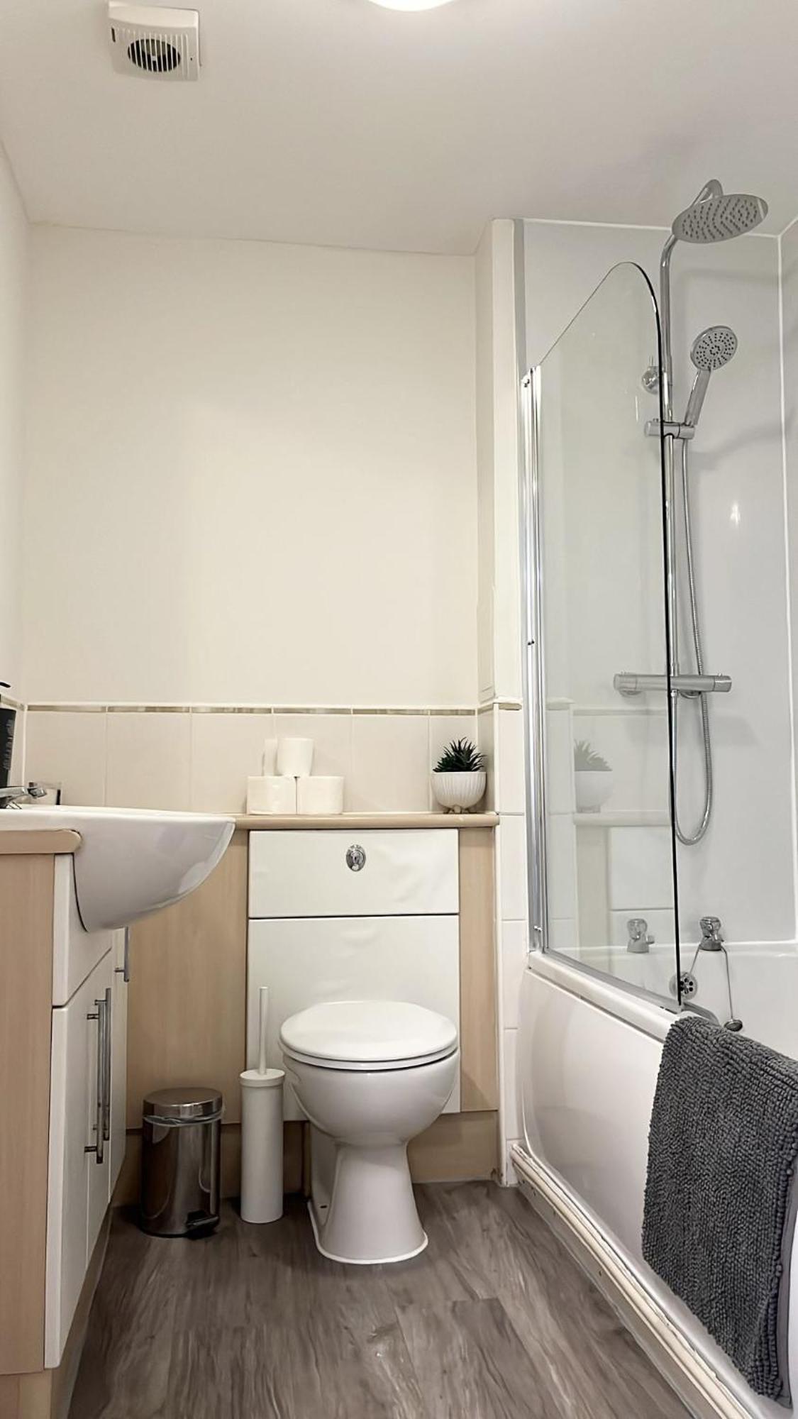 Spacious City Centre Flat Free Parking& Superfast Wifi Edimburgo Exterior foto